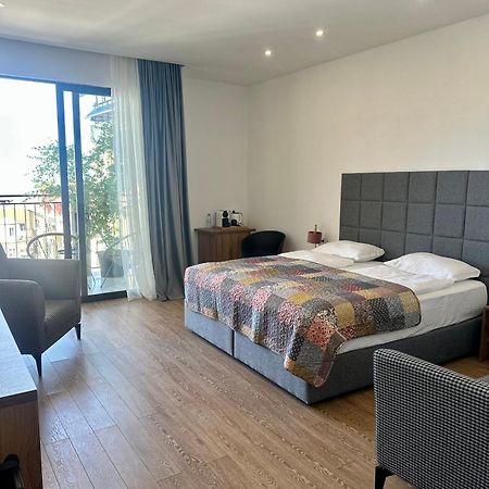 Hotel Homey Kobuleti Εξωτερικό φωτογραφία