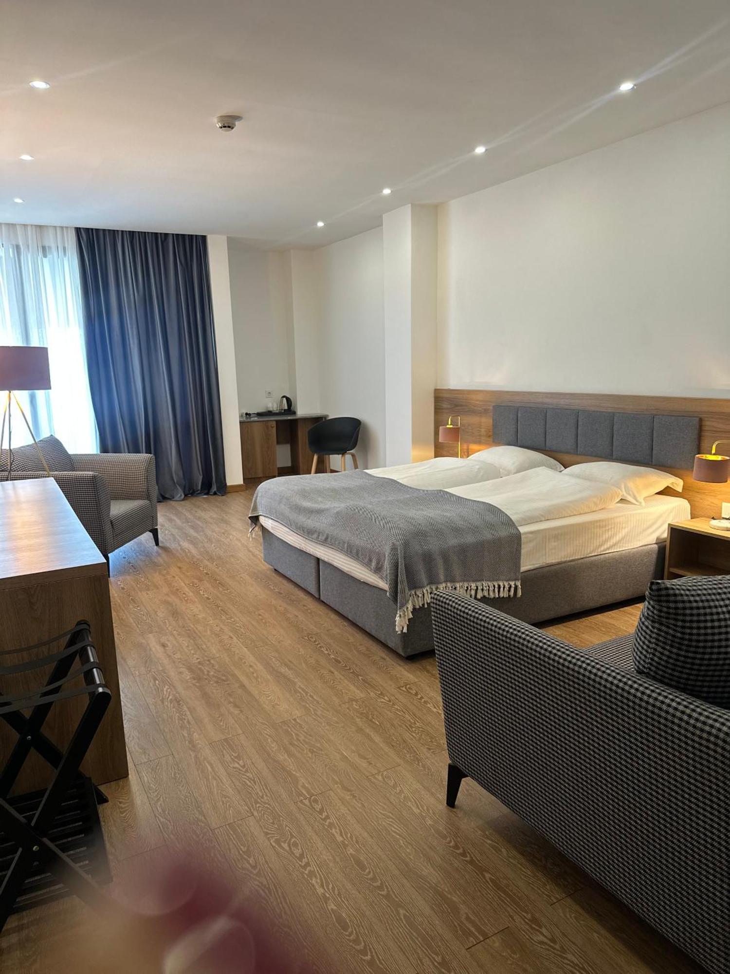 Hotel Homey Kobuleti Εξωτερικό φωτογραφία